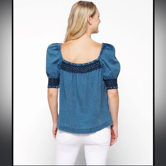 Faherty Organic Presley Embroidered Detail Chambray Top NWT - Picture 3 of 11